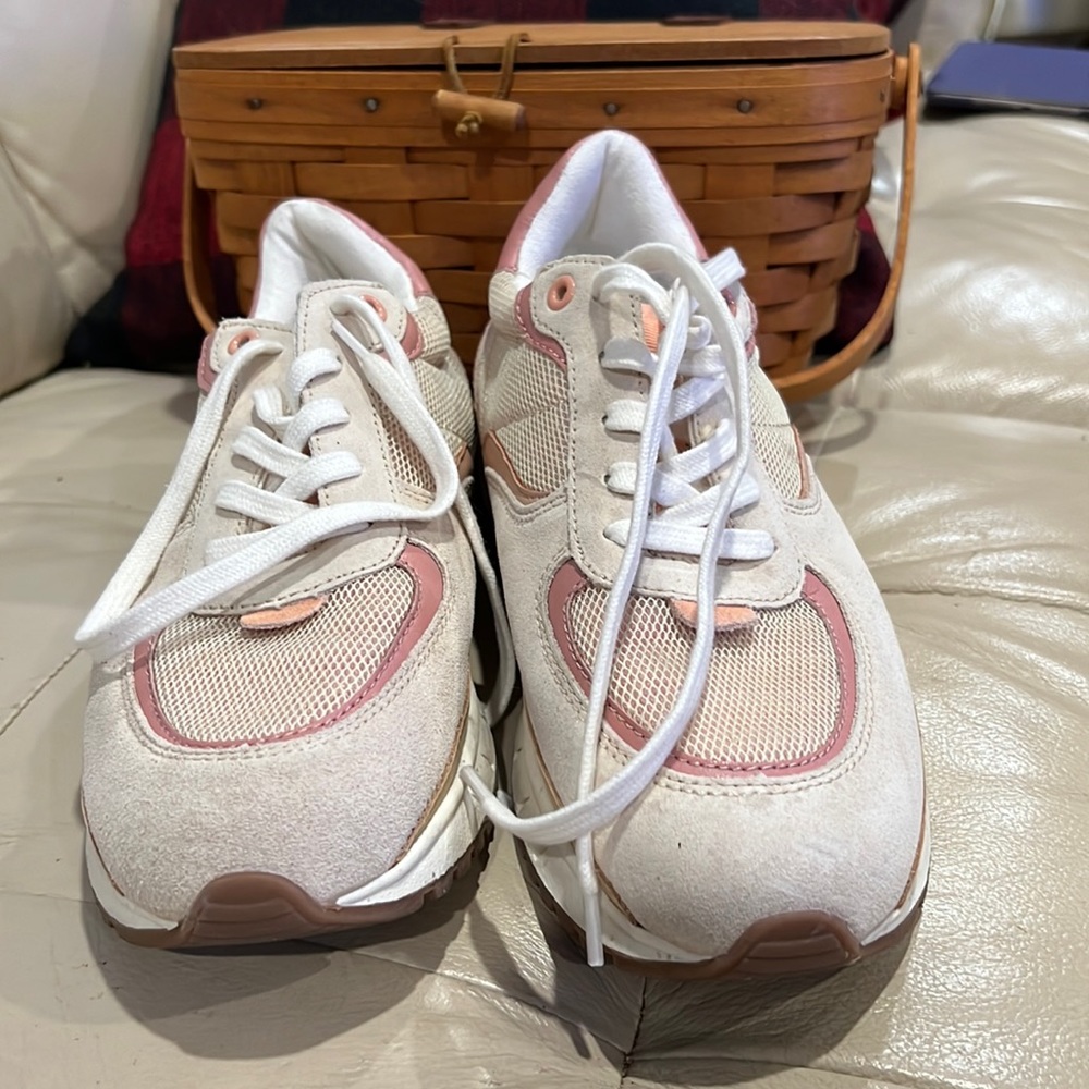 Madewell Kickoff Trainer pink and off white